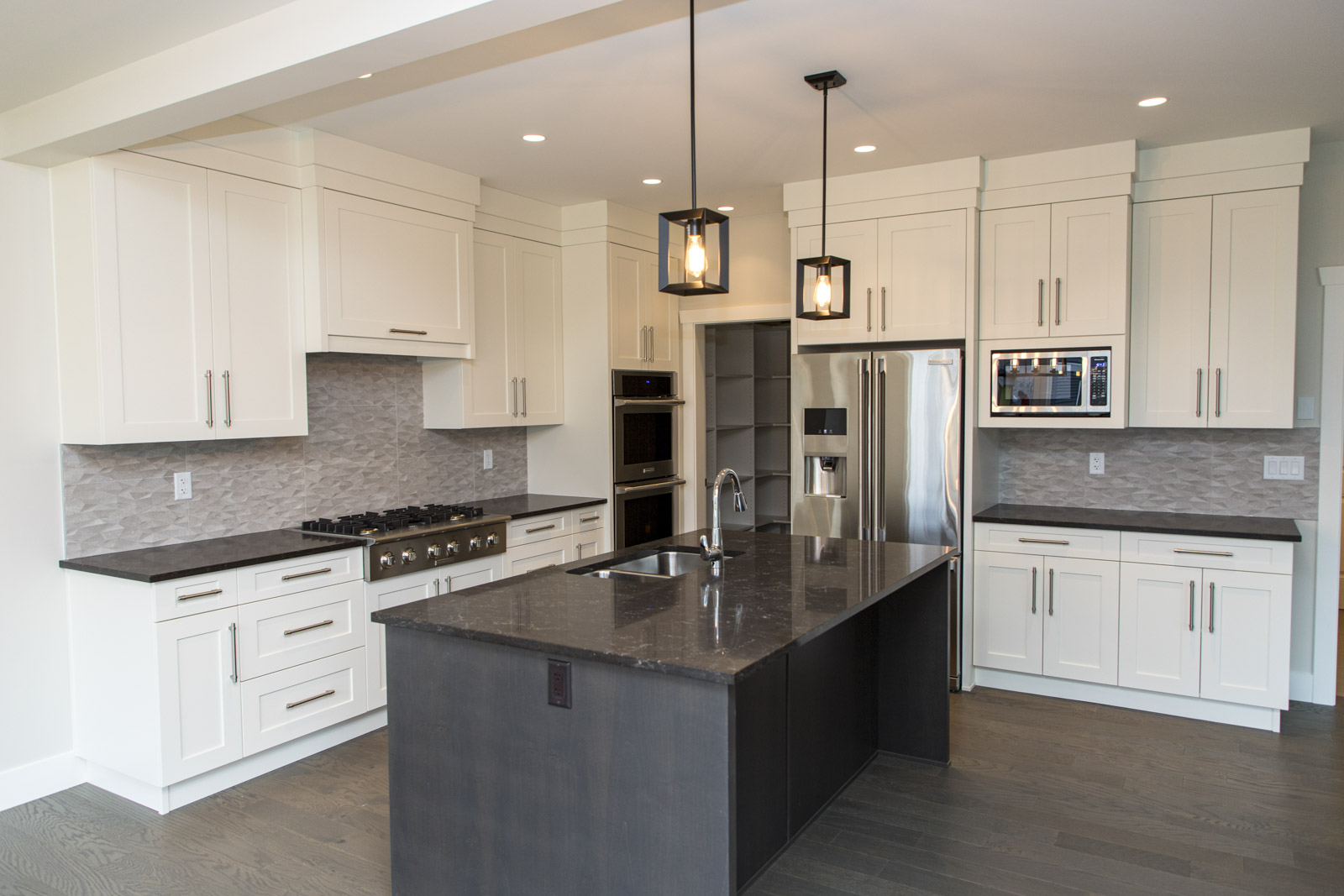 evergreen-modern-black-and-white-kitchen.jpg